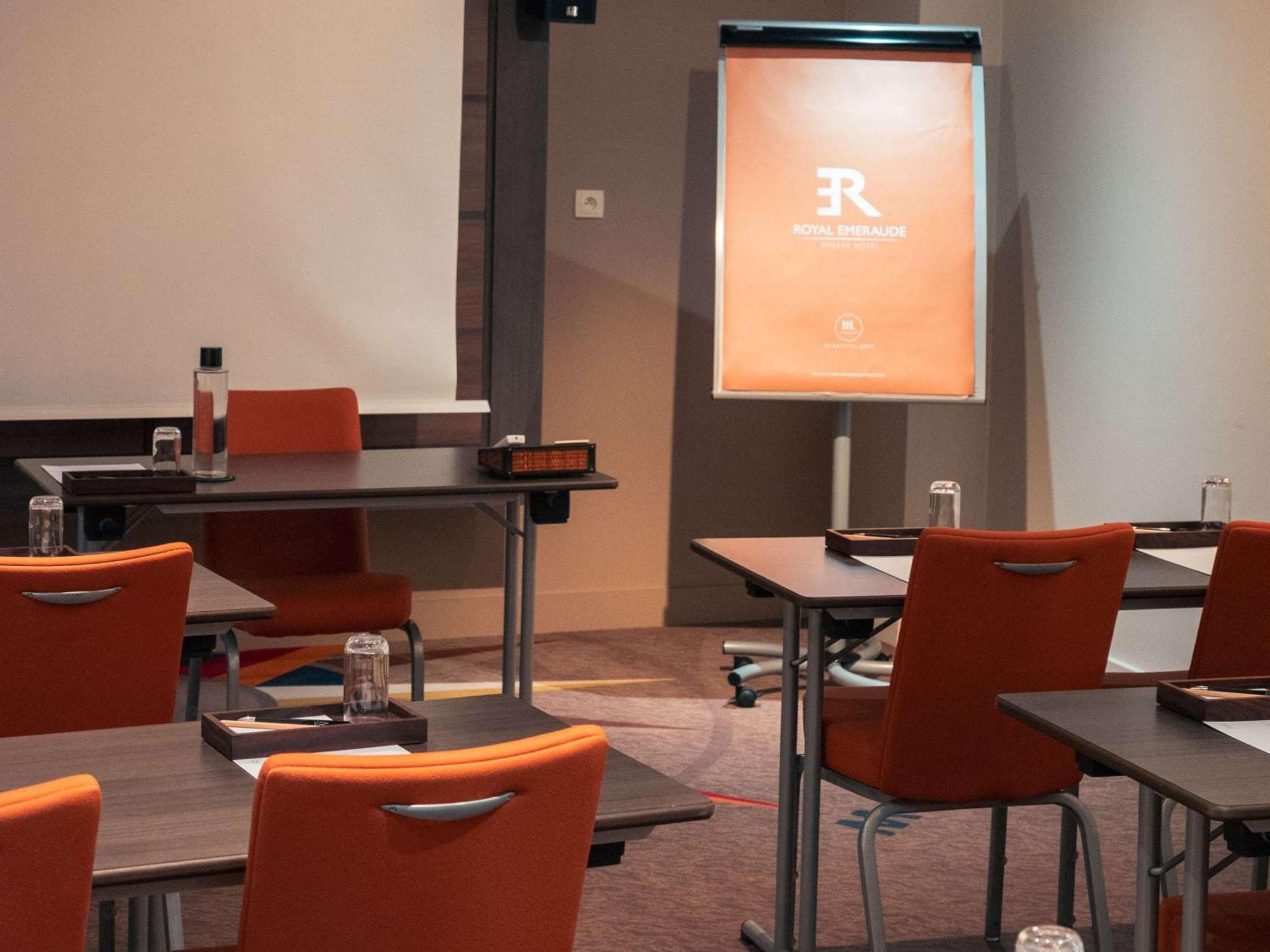 Royal Emeraude Hotel Dinard - Mgallery Collection Bagian luar foto